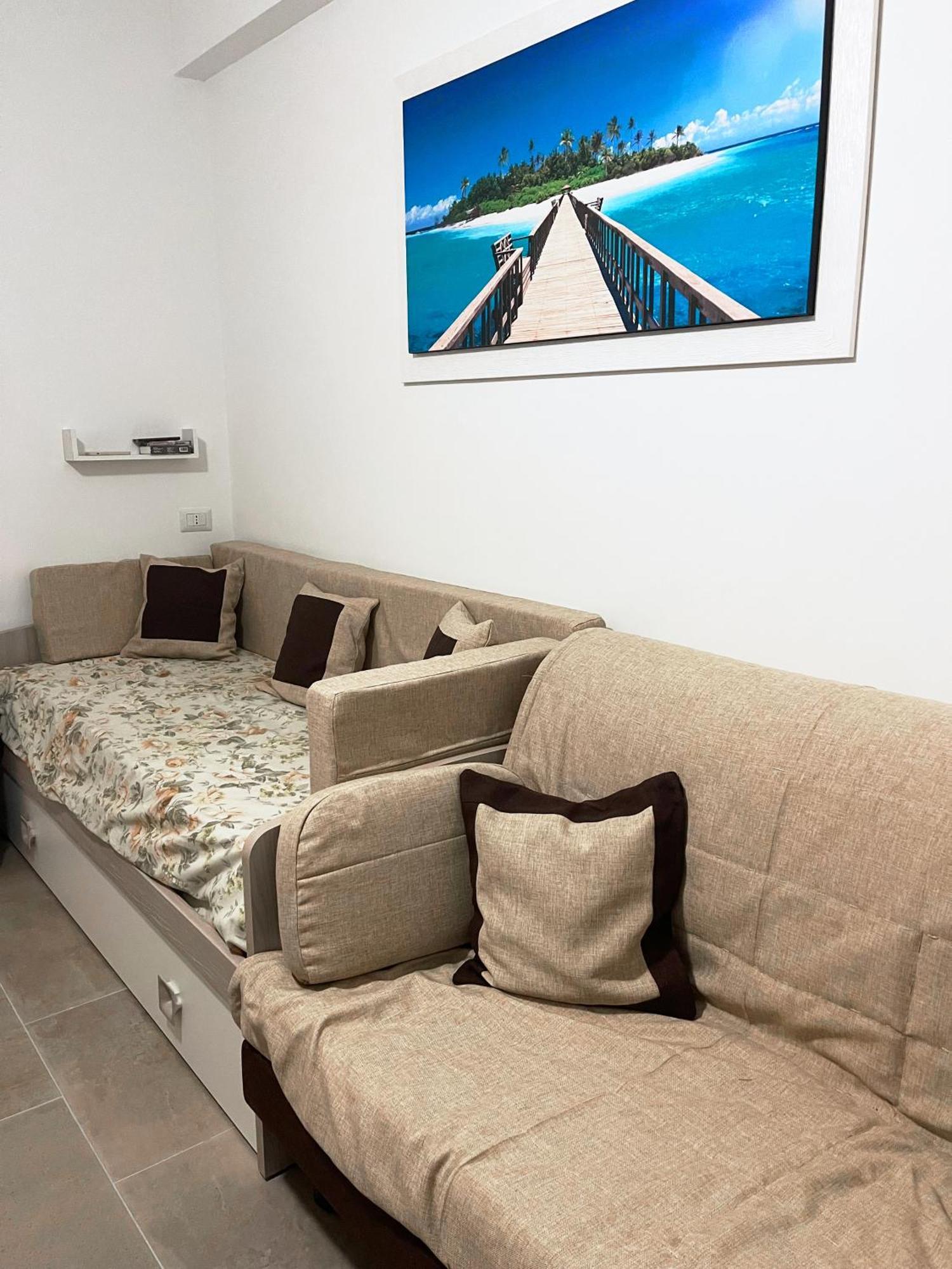 Casa Vacanza Giardini Naxos Taormina Miranaxos エクステリア 写真